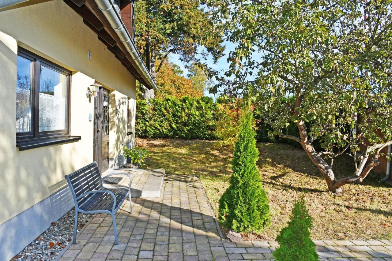 Schoenes Ferienhaus Mit Kamin Und Sauna Im Ostseebad Sellin Exteriör bild
